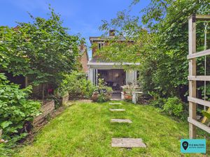 Garden - click for photo gallery